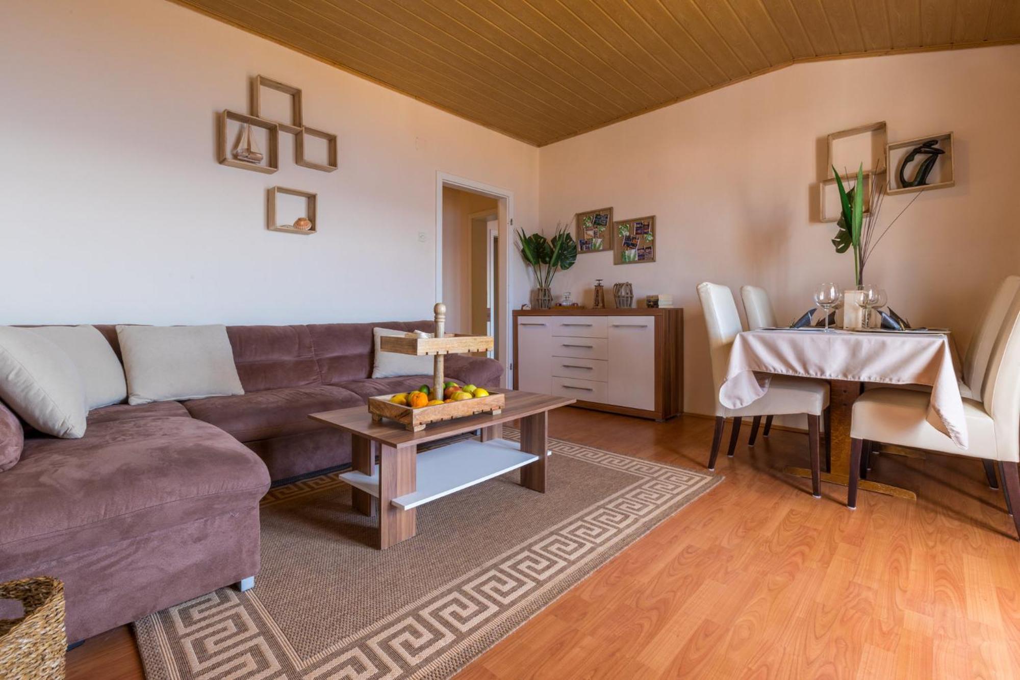 Apartment Branka *